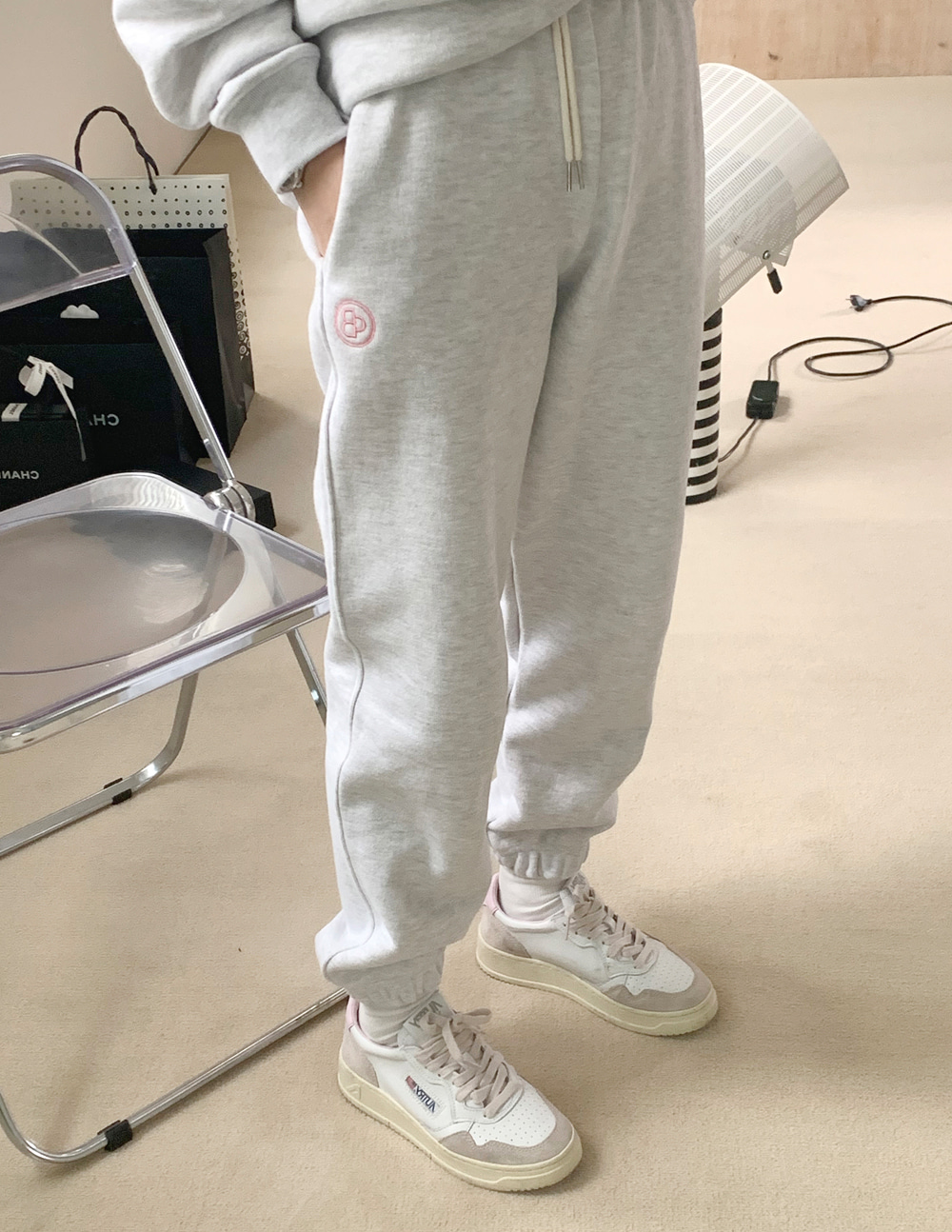 [made] spring logo sweat pants (2color)